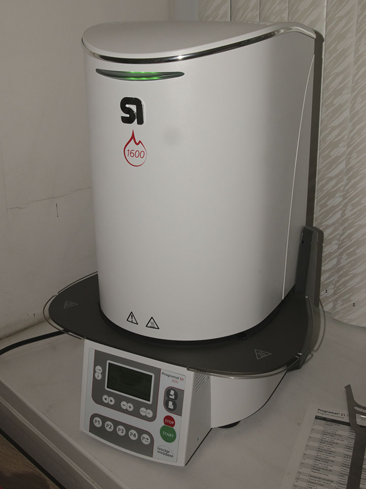 Programat S1 1600 – печь для спекания оксида циркония